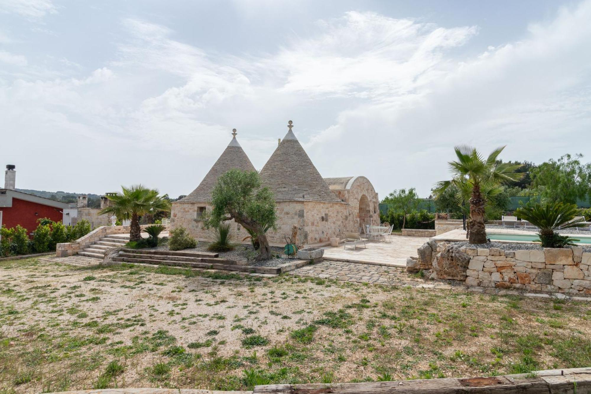 Trulli San Pietro Villa Putignano Dış mekan fotoğraf